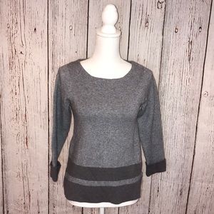 Max studio gray sweater with cuffed sleeves